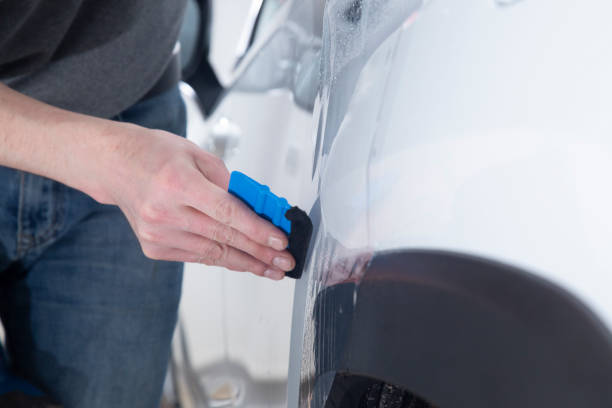 Plastic Scraper for Precision Removal